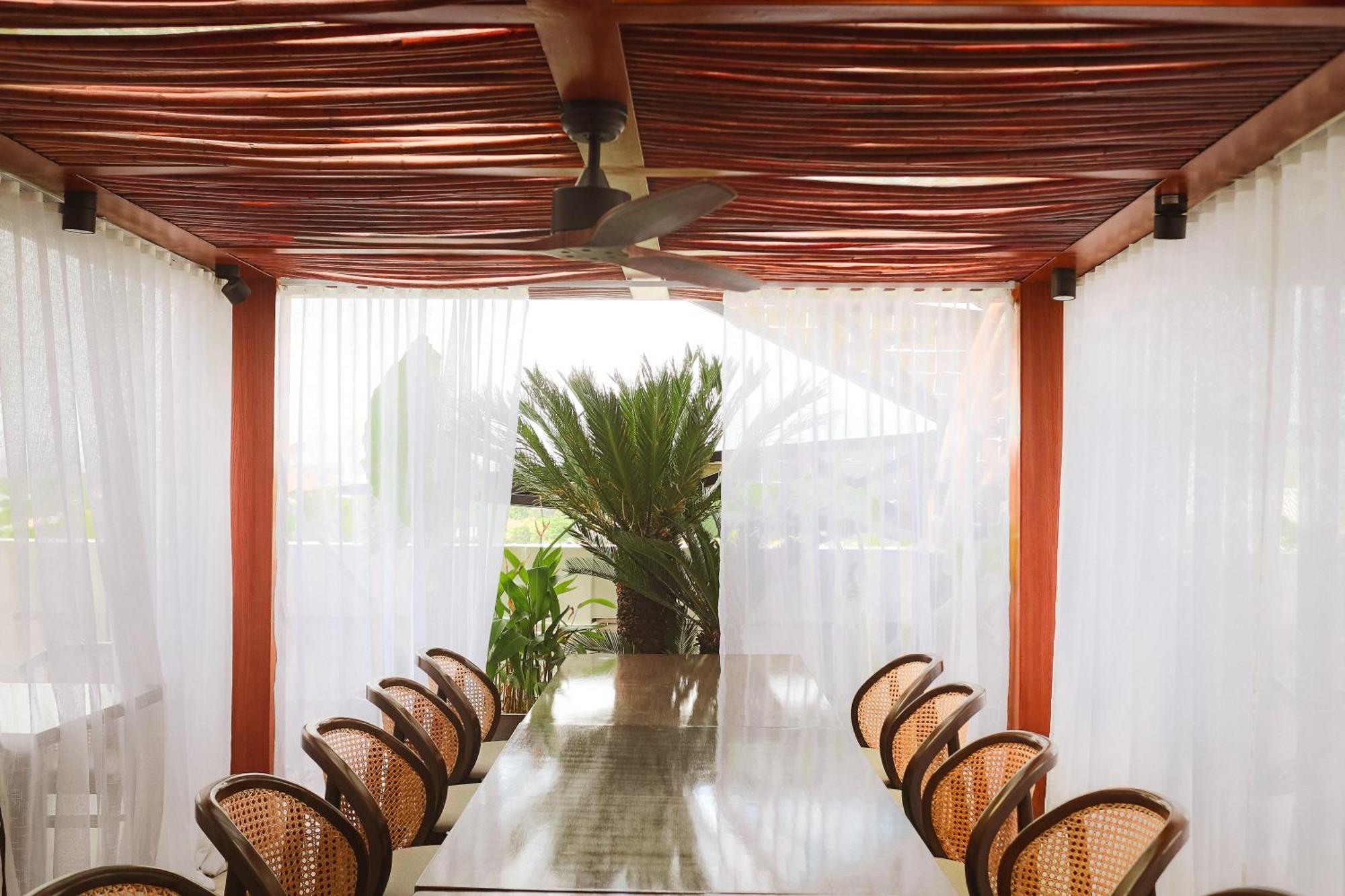 Azzurro Hotel Angeles Dış mekan fotoğraf
