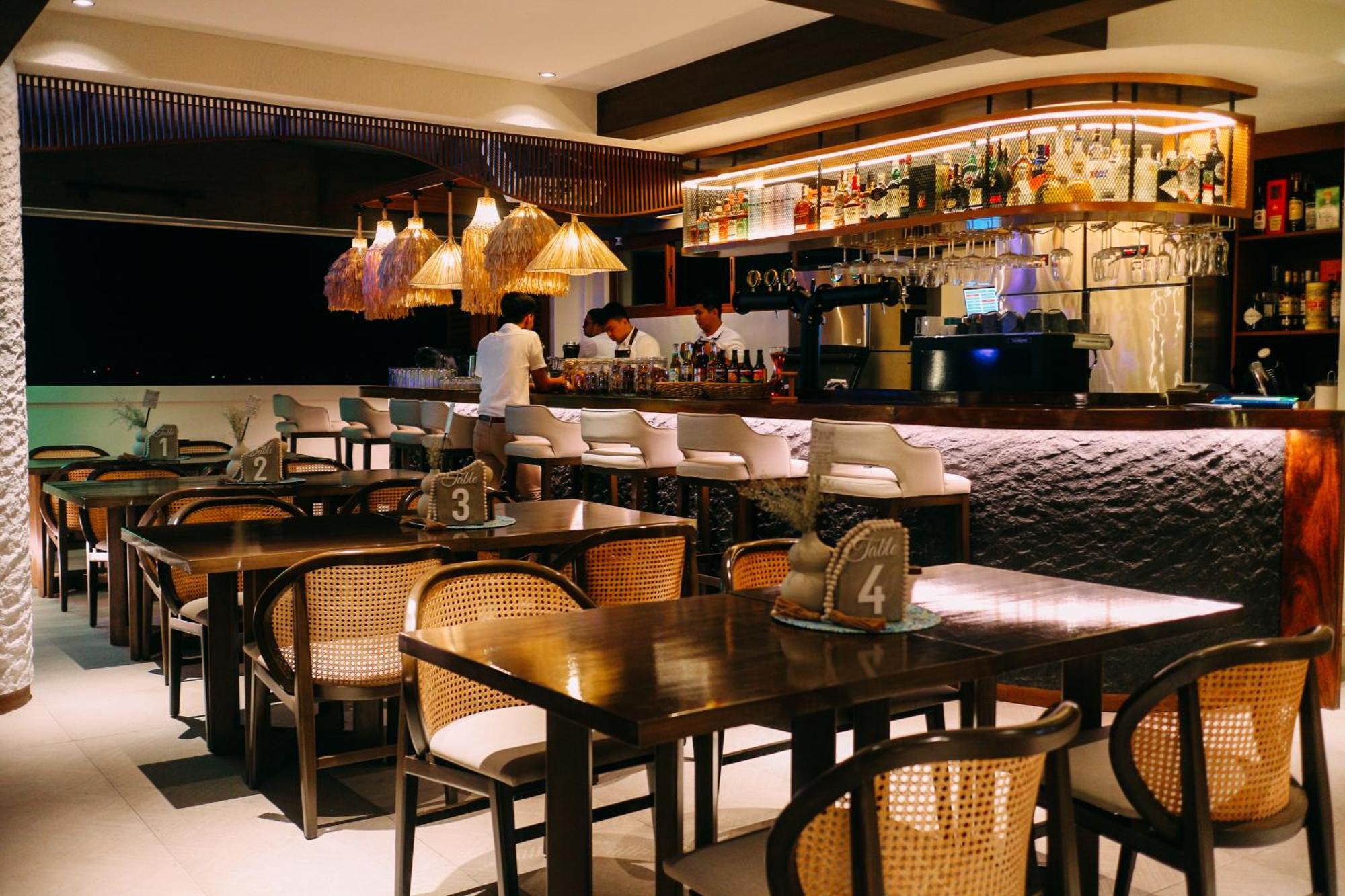 Azzurro Hotel Angeles Dış mekan fotoğraf