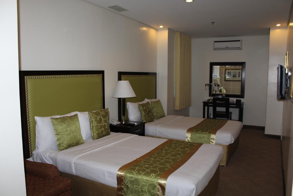 Azzurro Hotel Angeles Dış mekan fotoğraf